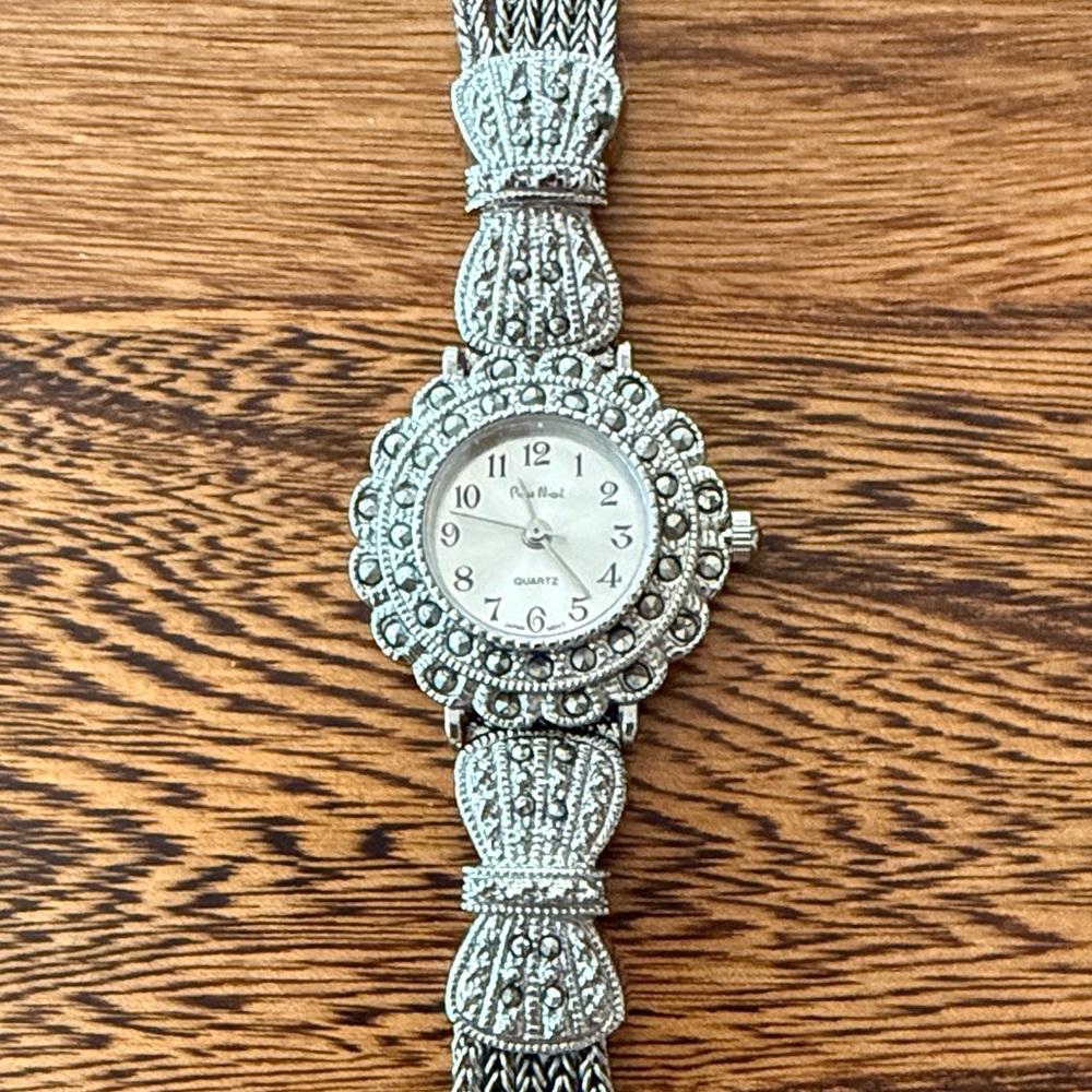 Marcasite Style Quartz Bracelet Watch